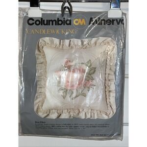 NIP Columbia-Minerva Candlewicking ROSE FLOWER Pillow 14x14 1983 KIT #7534 New